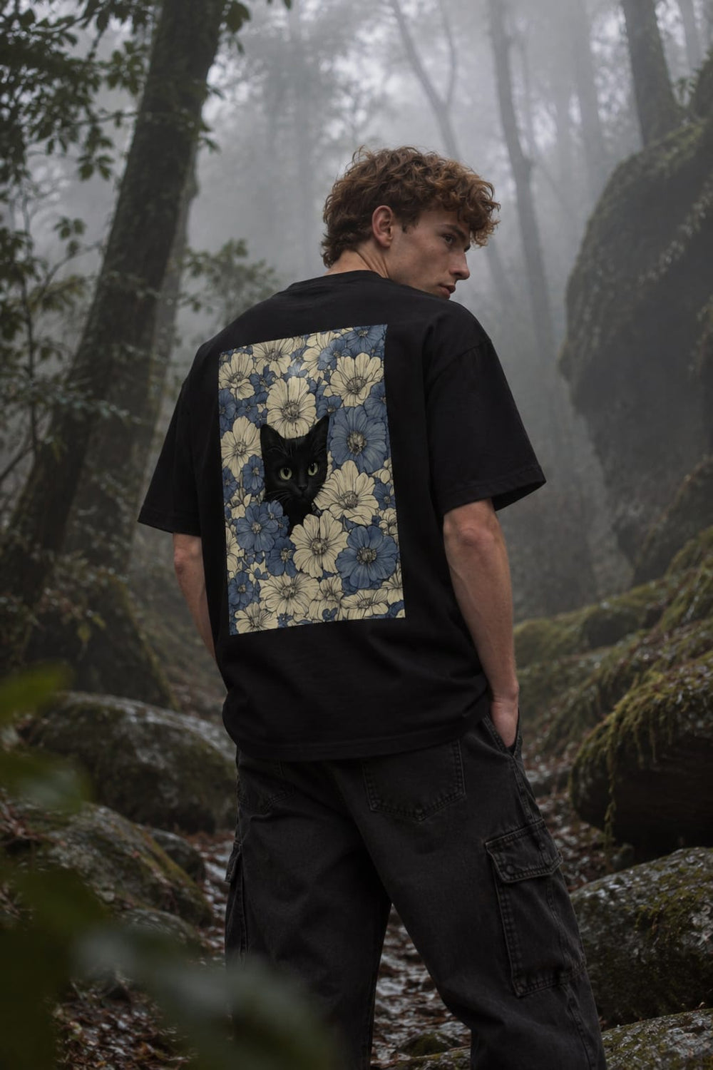 BLOSSOM CAT TEE